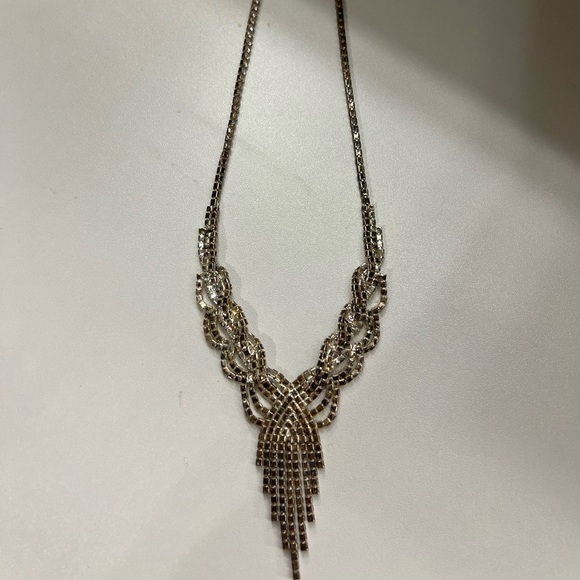 Elegant Silver Statement Necklace - Picture 4 of 5